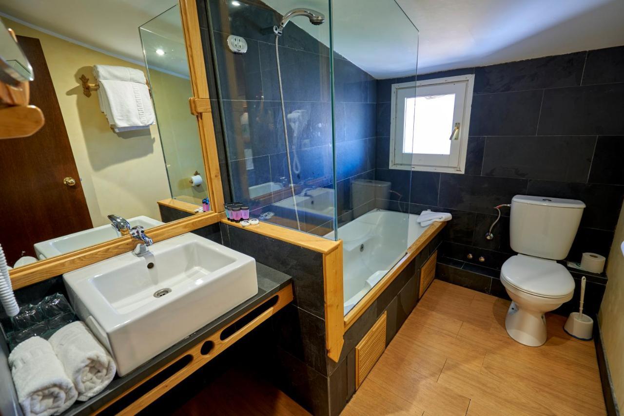 Hotel Coma Bella Sant Julià de Lòria Zewnętrze zdjęcie