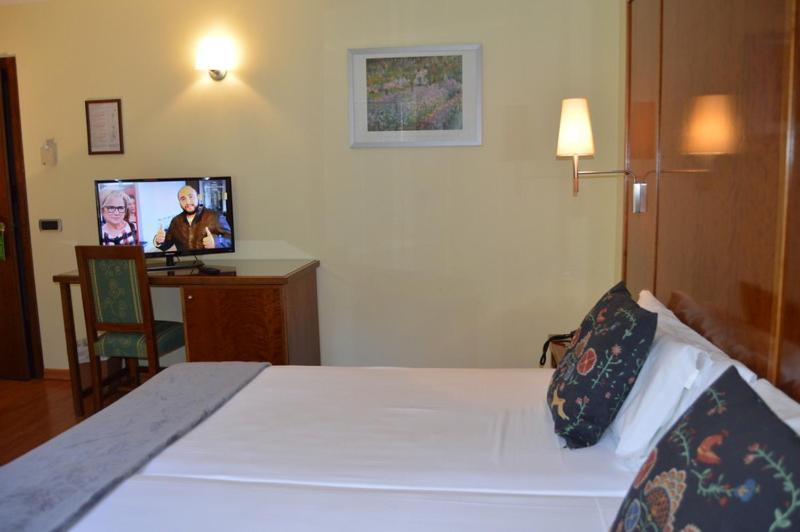 Hotel Coma Bella Sant Julià de Lòria Pokój zdjęcie
